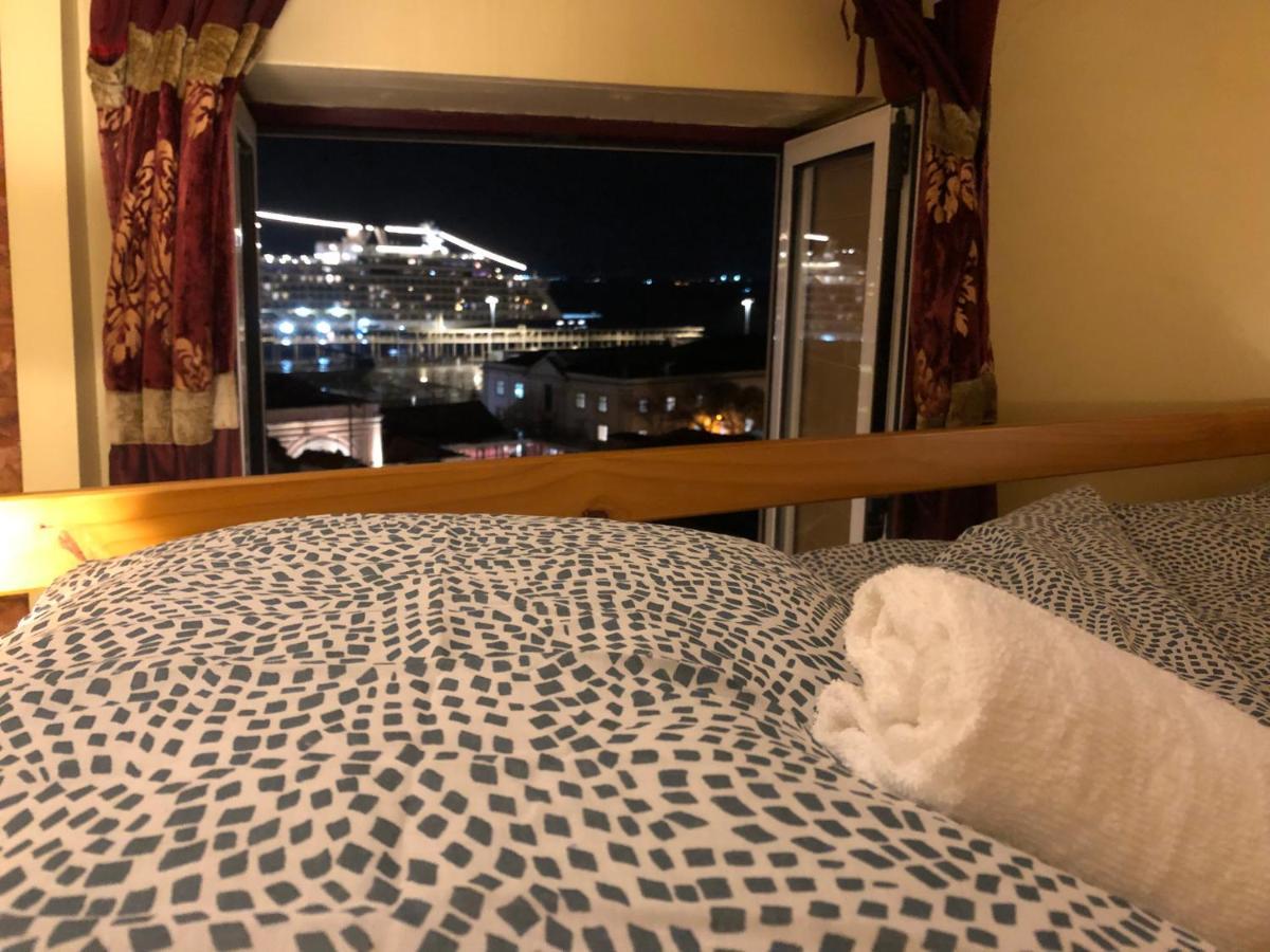 Pequeno Hostel Lisboa Eksteriør billede